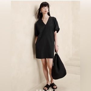 NWT banana republic small Livia poplin dress